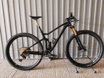 Used Scott Spark 900 Ultimate 2018 2018 Mountainbike — image 4 of 5