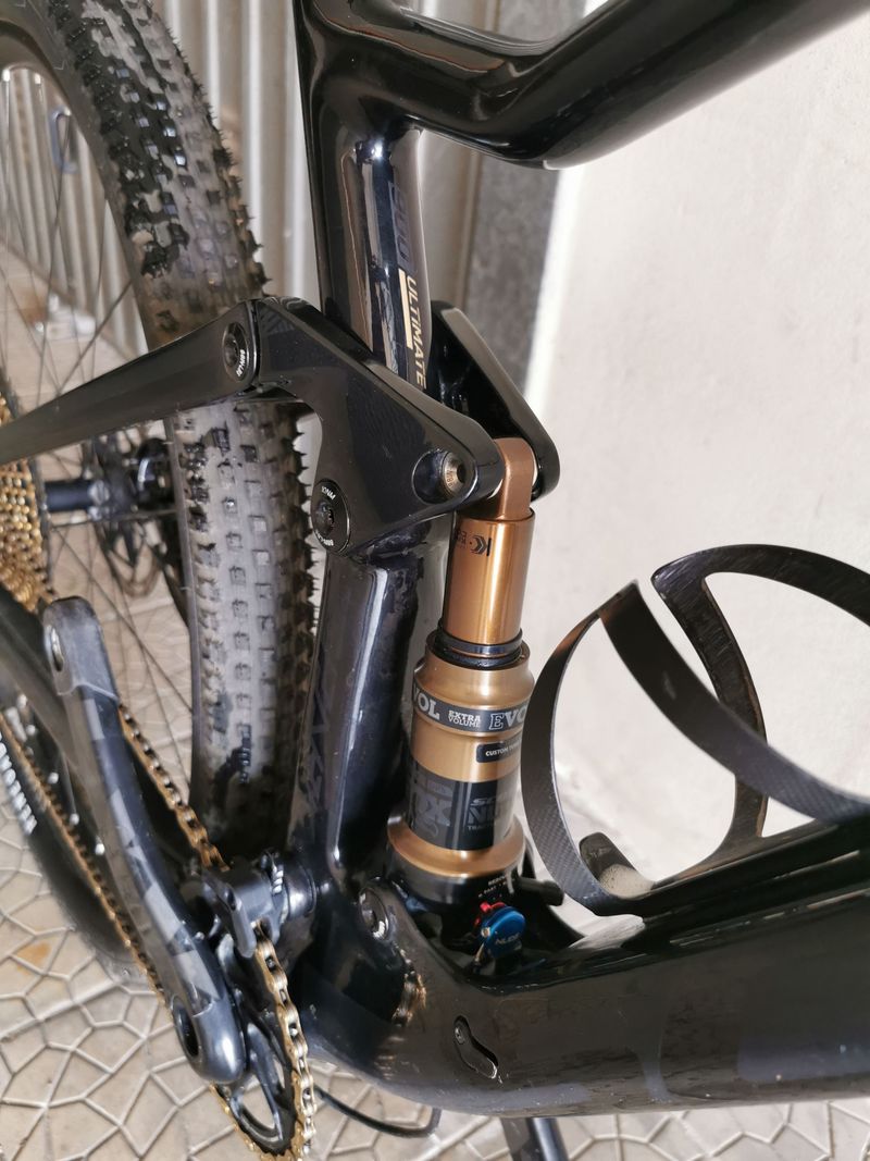 Scott Spark 900 Ultimate 2018 2018 Mountainbike d'occasion — image 1 sur 5