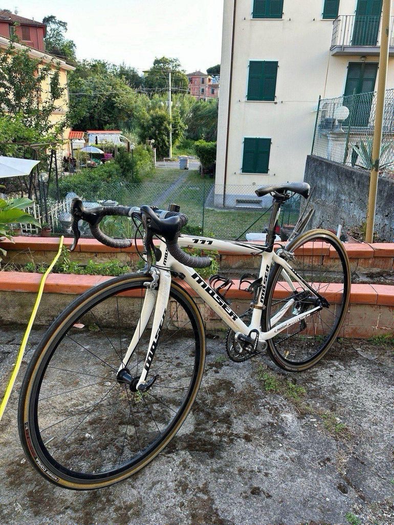 Used Moser 111 2017 Road & Gravel, White — image 1 of 6