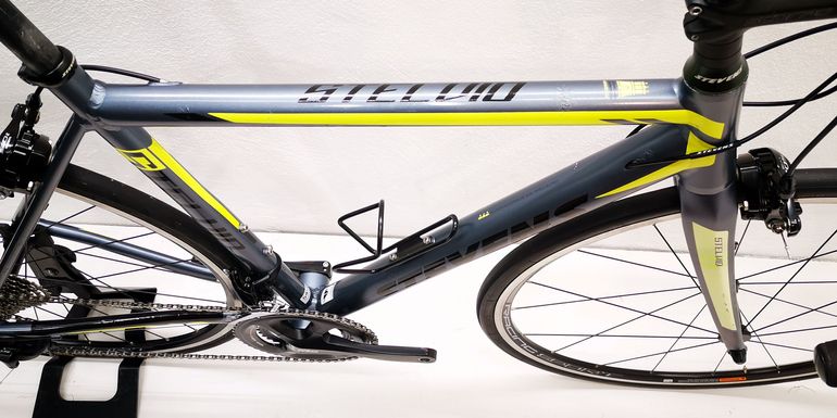 Used Stevens STEVENS Stelvio 2018 Road & Gravel, Hellgrau — image 3 of 11