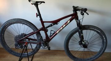 Gebrauchtes BH Lynx Race Carbon RC 6.5 2023 Mountainbike, Rot — Bild 1 von 6