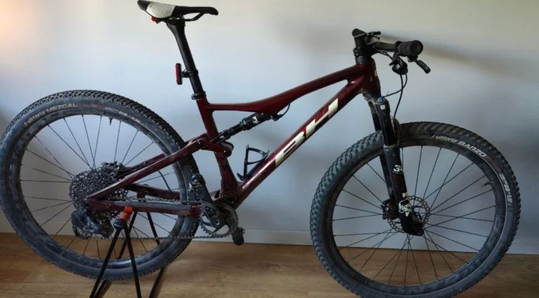 Gebrauchtes BH Lynx Race Carbon RC 6.5 2023 Mountainbike, Rot — Bild 1 von 6