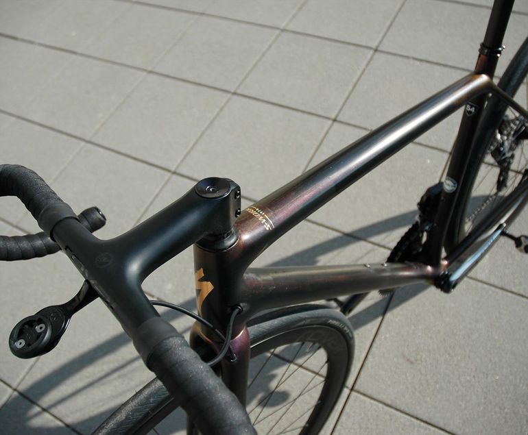 Specialized SWORKS S-WORKS AETHOS LTD 50th anniversary GOLD/CHAMELEON Gr. 54 2024 Road & Gravel d'occasion — image 3 sur 9