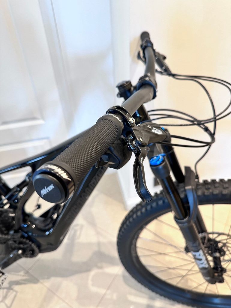 Used Specialized Turbo Levo SL Comp Carbon 2020 2020 Mountainbike, Black, 29 — image 17 of 18