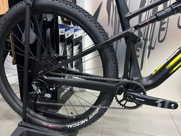 Used BMC Fourstroke FOUR 2024 2024 Mountainbike, Black, 29 — image 3 of 6