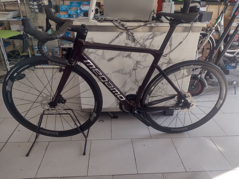 Used Megamo PULSE ELITE 15 SH12 2024 Road & Gravel, Red — image 1 of 4
