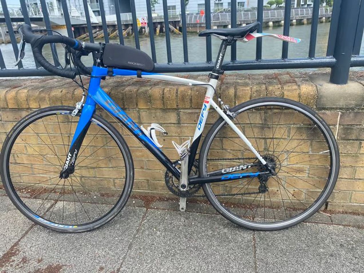Giant Defy 2 used in L | buycycle USA