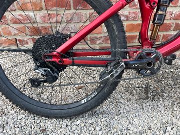 Used Canyon spec 2016 Mountainbike, Red — image 4 of 4