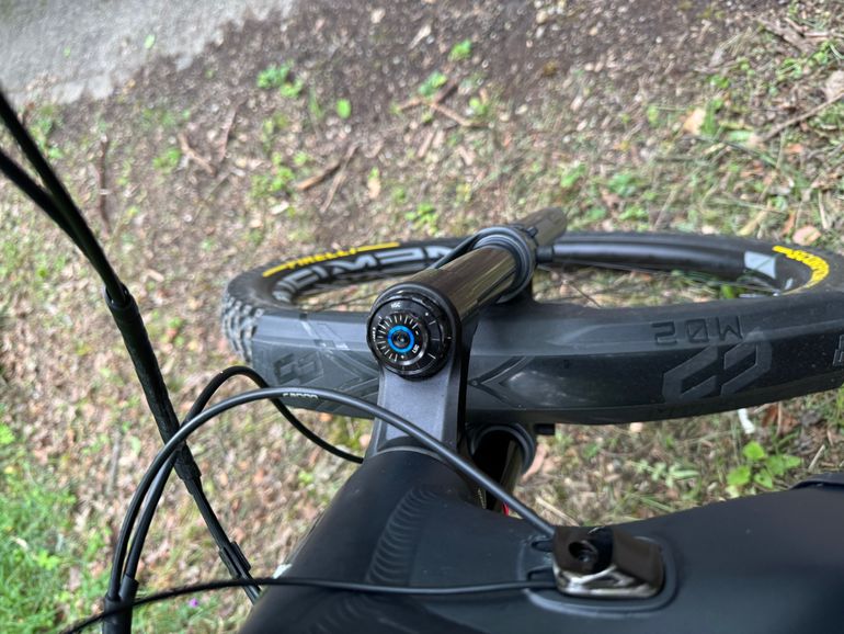 Used Propain Ekano 2021 Mountainbike, Black — image 9 of 17
