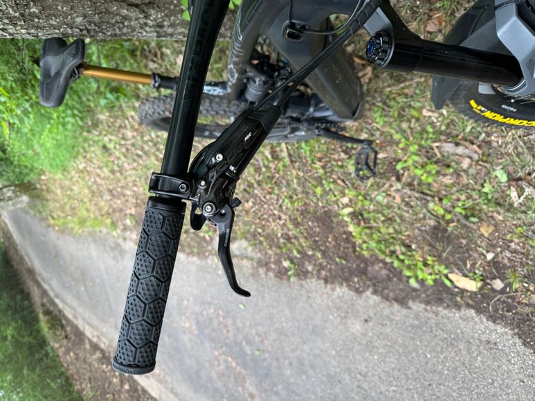 Used Propain Ekano 2021 Mountainbike, Black — image 8 of 17