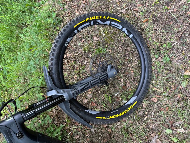 Used Propain Ekano 2021 Mountainbike, Black — image 13 of 17