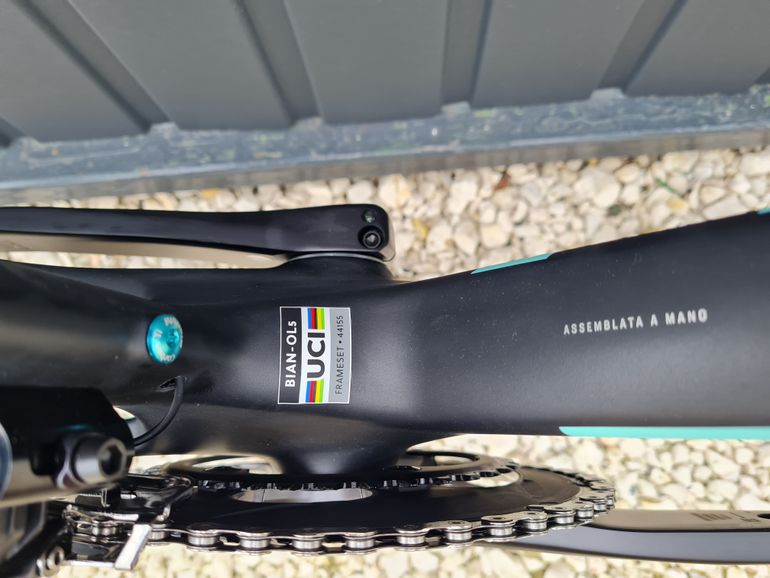 Used Bianchi Oltre PRO Ultegra Di2 2023 2023 Road & Gravel, Grün — image 11 of 17
