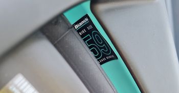 Used Bianchi Oltre PRO Ultegra Di2 2023 2023 Road & Gravel, Grün — image 12 of 17