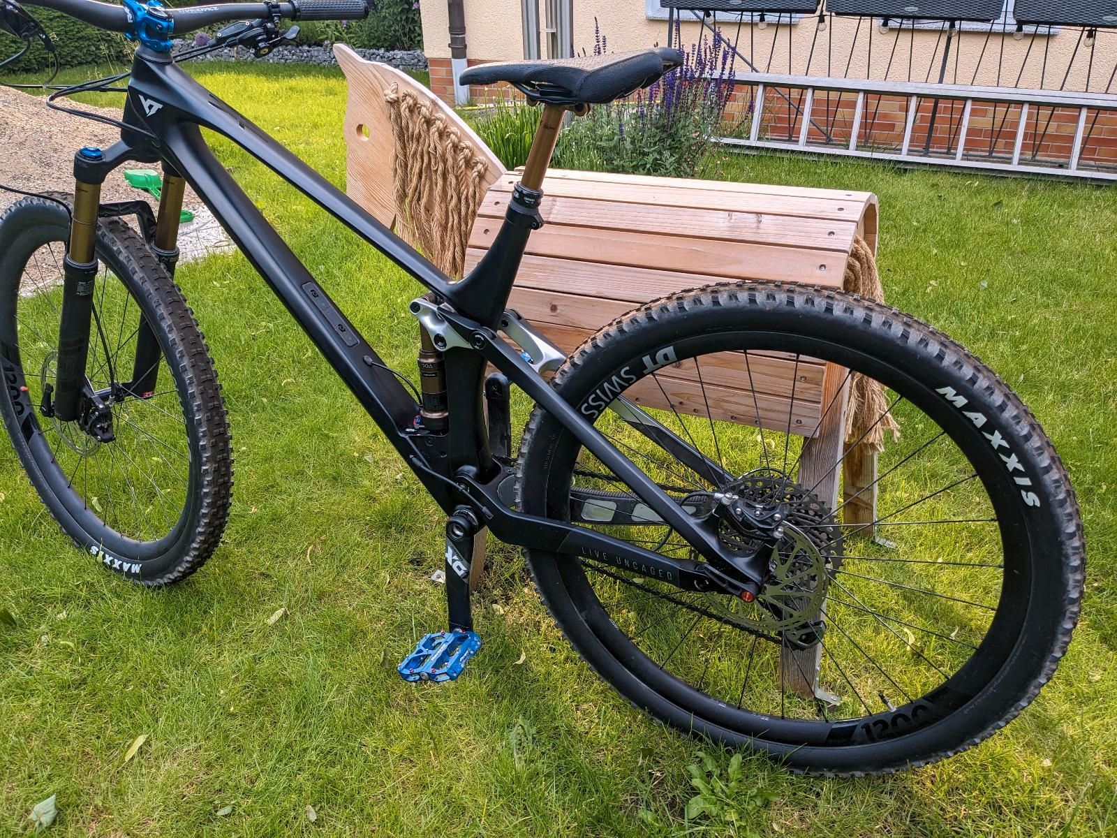 YT Industries Izzo Pro Race used in XL | buycycle USA