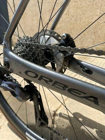 Used Orbea TERRA M30 2022 2022 Road & Gravel, Light Gray — image 3 of 5