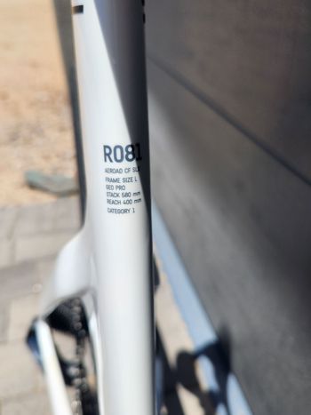 Canyon Aeroad CF SLX AXS 2022 Road & Gravel usato, Bianco — immagine 4 di 5