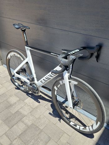Canyon Aeroad CF SLX AXS 2022 Road & Gravel usato, Bianco — immagine 2 di 5