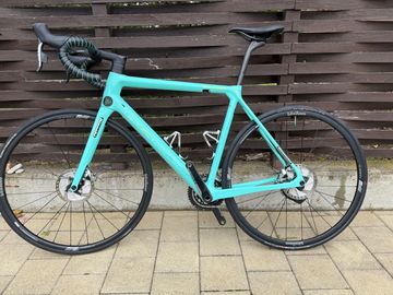 Bianchi Specialissima - Red eTap AXS 2022 2022 Road & Gravel usato, Blu — immagine 5 di 7