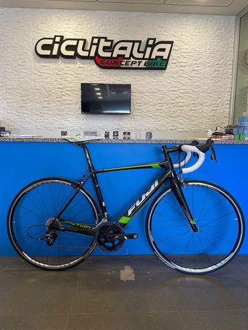 Käytetty Fuji Altamira 3.0 2016 Road & Gravel