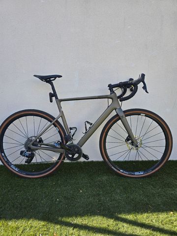 Used Cannondale SuperSix EVO SE 2023 2023 Road & Gravel