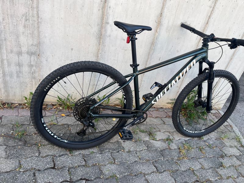 Used Specialized Rockhopper Expert 2022 2022 MTB
