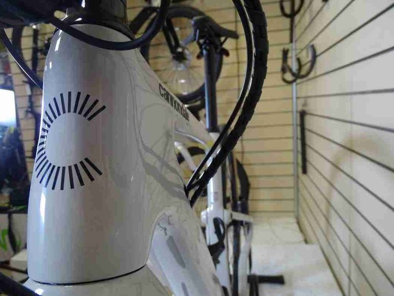 Cannondale Topstone Carbon 2 L 2023 2023 Road & Gravel usato, Bianco — immagine 8 di 12