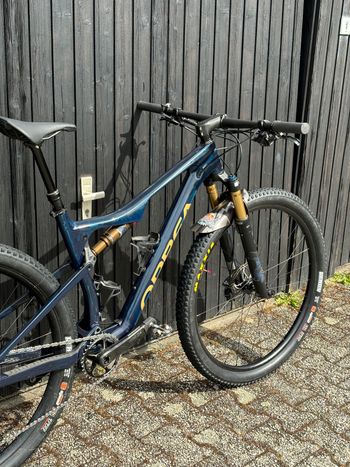 Orbea OIZ M TEAM 2022 2022 Mountainbike usato, Blu — immagine 7 di 9