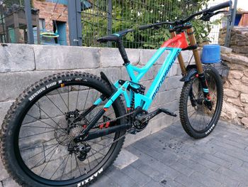 Used Mondraker Summum R 2020 2020 Mountainbike, Blue, 27.5 — image 3 of 6