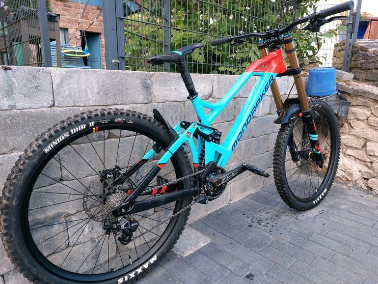 Used Mondraker Summum R 2020 2020 Mountainbike, Blue, 27.5 — image 3 of 6