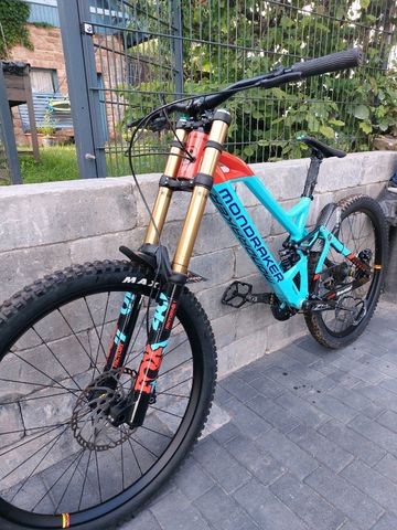 Použité Mondraker Summum R 2020 2020 Mountainbike — obrázek 2 z 6