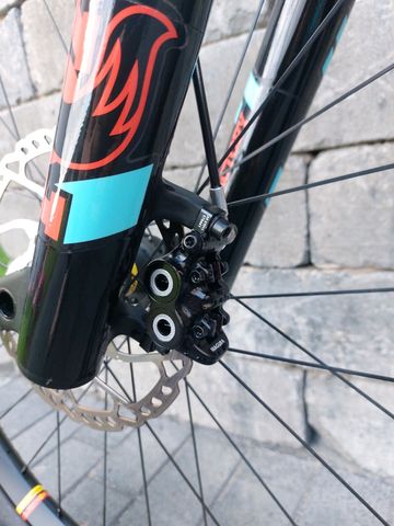 Použité Mondraker Summum R 2020 2020 Mountainbike — obrázek 5 z 6
