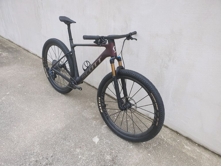 Used Scott Scale RC SL 2023 2023 Mountainbike, Black, 29 — image 3 of 13