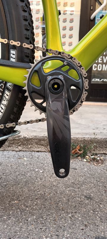 Tweedehands Lapierre Prorace CF 7.9 2023 2023 Mountainbike — afbeelding 5 van 7