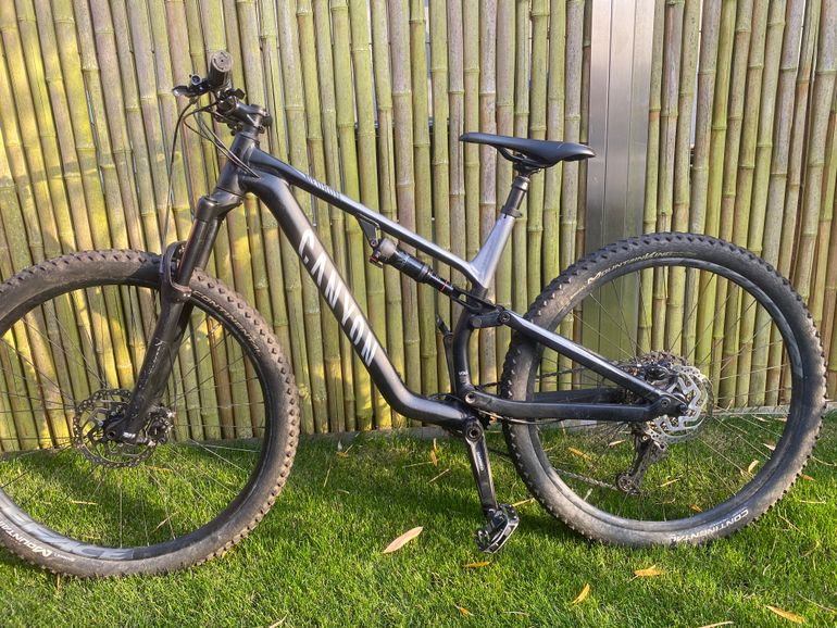 Used Canyon Neuron AL 6.0 2020 Mountainbike, Schwarz — image 3 of 6