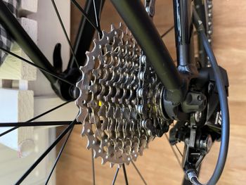 Used Canyon Endurace WMN AL 7.0 2019 Road & Gravel — image 7 of 7
