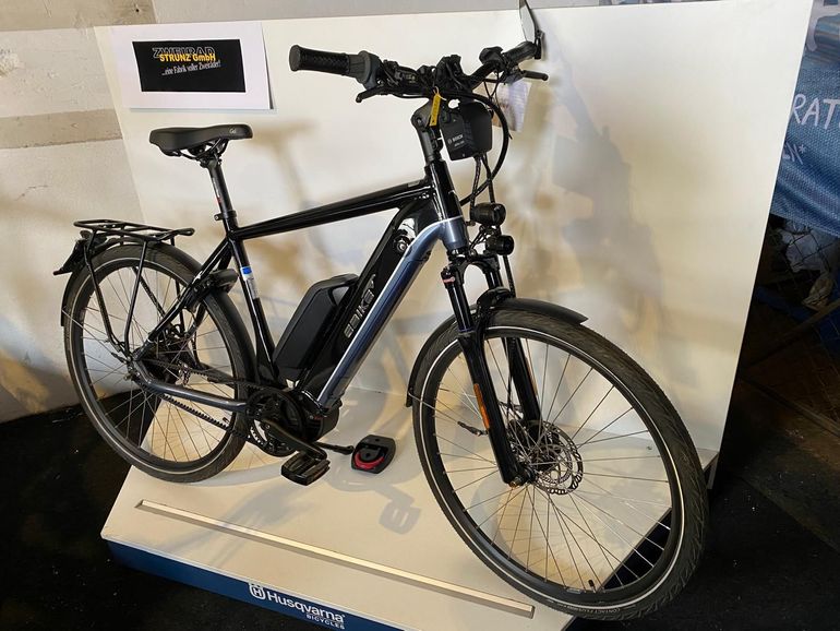 Used Custom eBIKE SH002 Sport S-pedelec 2000 Mountainbike, Black — image 2 of 3