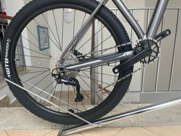 Gebrauchtes BMC Twostroke AL SIX (21370) 2023 Mountainbike, Hellgrau — Bild 3 von 8