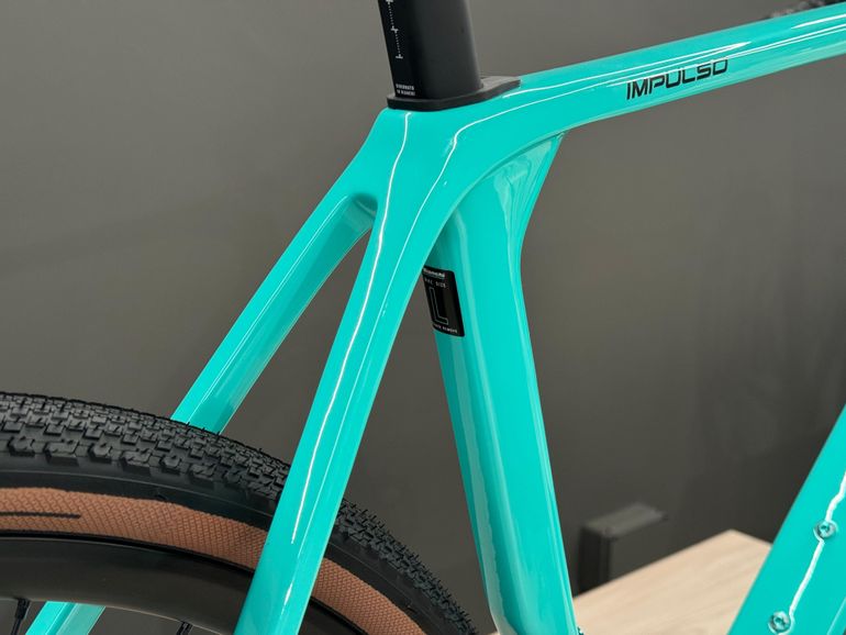 Brugt Bianchi IMPULSO COMP 2024 Road & Gravel — billede 6 af 6