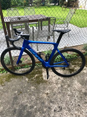 Used Giant Propel Advanced 2 Disc 2020 Road & Gravel, Blue — image 3 of 3