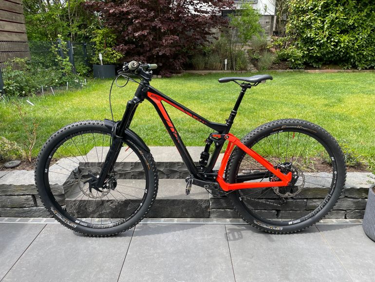Used BMC trailfox 02 2017 2017 Mountainbike — image 1 of 5