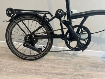 Used Brompton P Line Urban (Mid Handlebars) 2022 Road & Gravel, Black — image 4 of 9