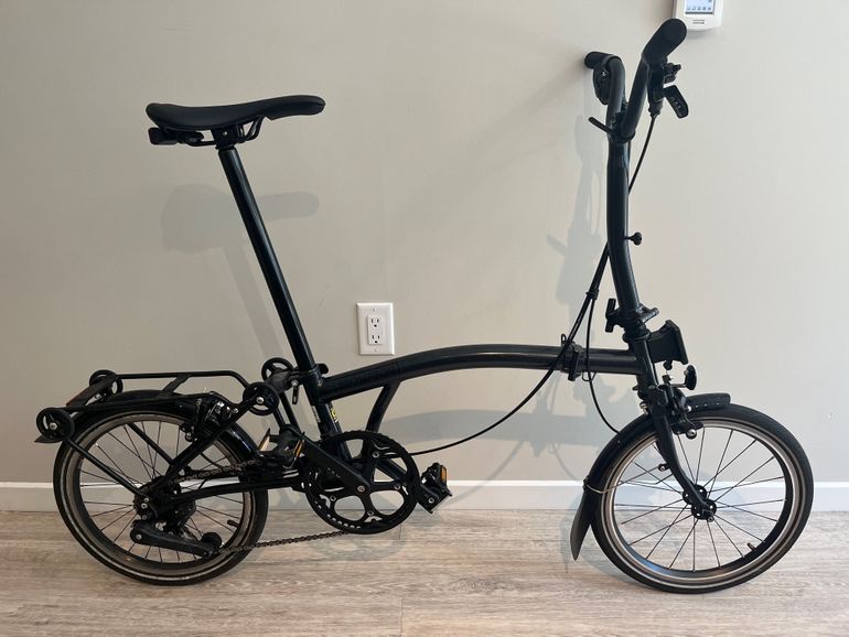 Used Brompton P Line Urban (Mid Handlebars) 2022 Road & Gravel, Black — image 1 of 9