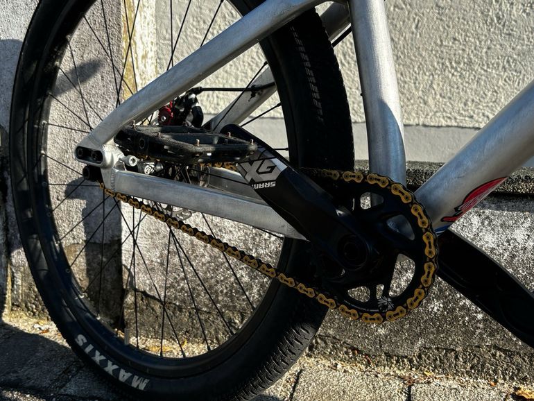 Used Rose THE BRUCE 2 2023 2023 Mountainbike, Weiß, 26 — image 3 of 9