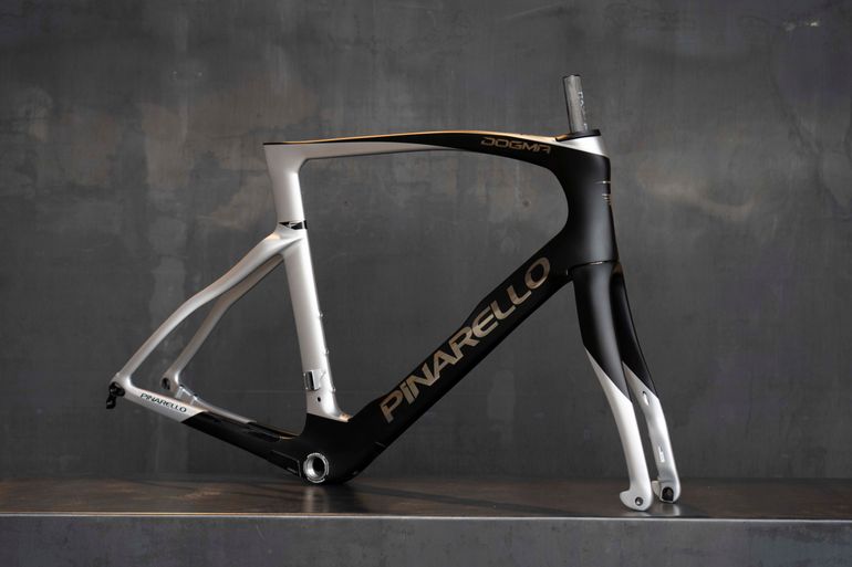 Used Pinarello Dogma F 2023 Road & Gravel, Purple — image 6 of 6