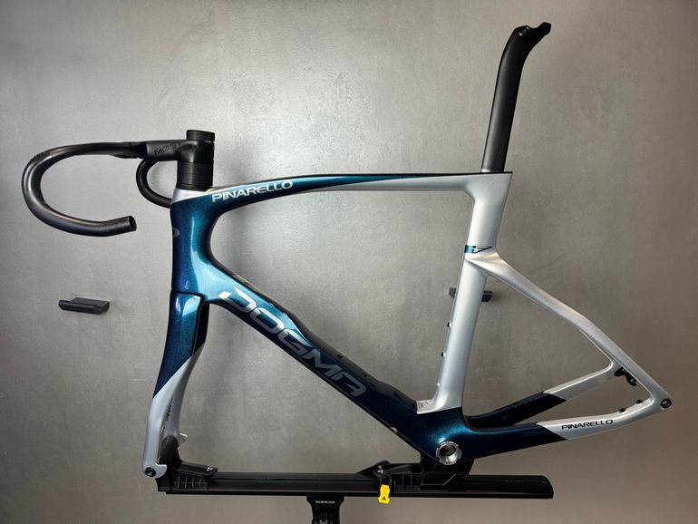 Used Pinarello Dogma F 2023 Road & Gravel, Purple — image 4 of 6