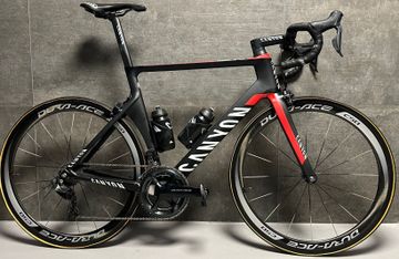Käytetty Canyon Aeroad CF SLX (Ex van der Poel) 2018 Road & Gravel