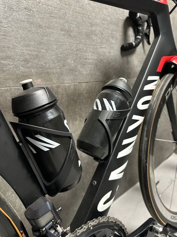 Gebrauchtes Canyon Aeroad CF SLX (Ex van der Poel) 2018 Road & Gravel, Schwarz — Bild 7 von 7