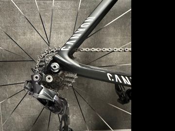 Gebrauchtes Canyon Aeroad CF SLX (Ex van der Poel) 2018 Road & Gravel, Schwarz — Bild 4 von 7