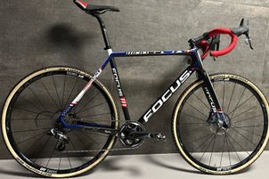 Focus - Mares CX Disc (Rapha Edition: Jeremy Powers), 2015