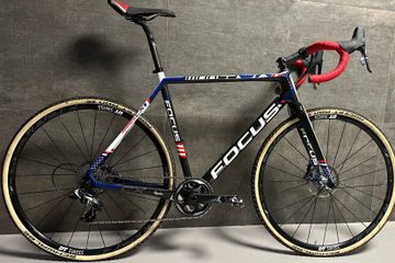 Brugt Focus Mares CX Disc (Rapha Edition: Jeremy Powers) 2015 Road & Gravel